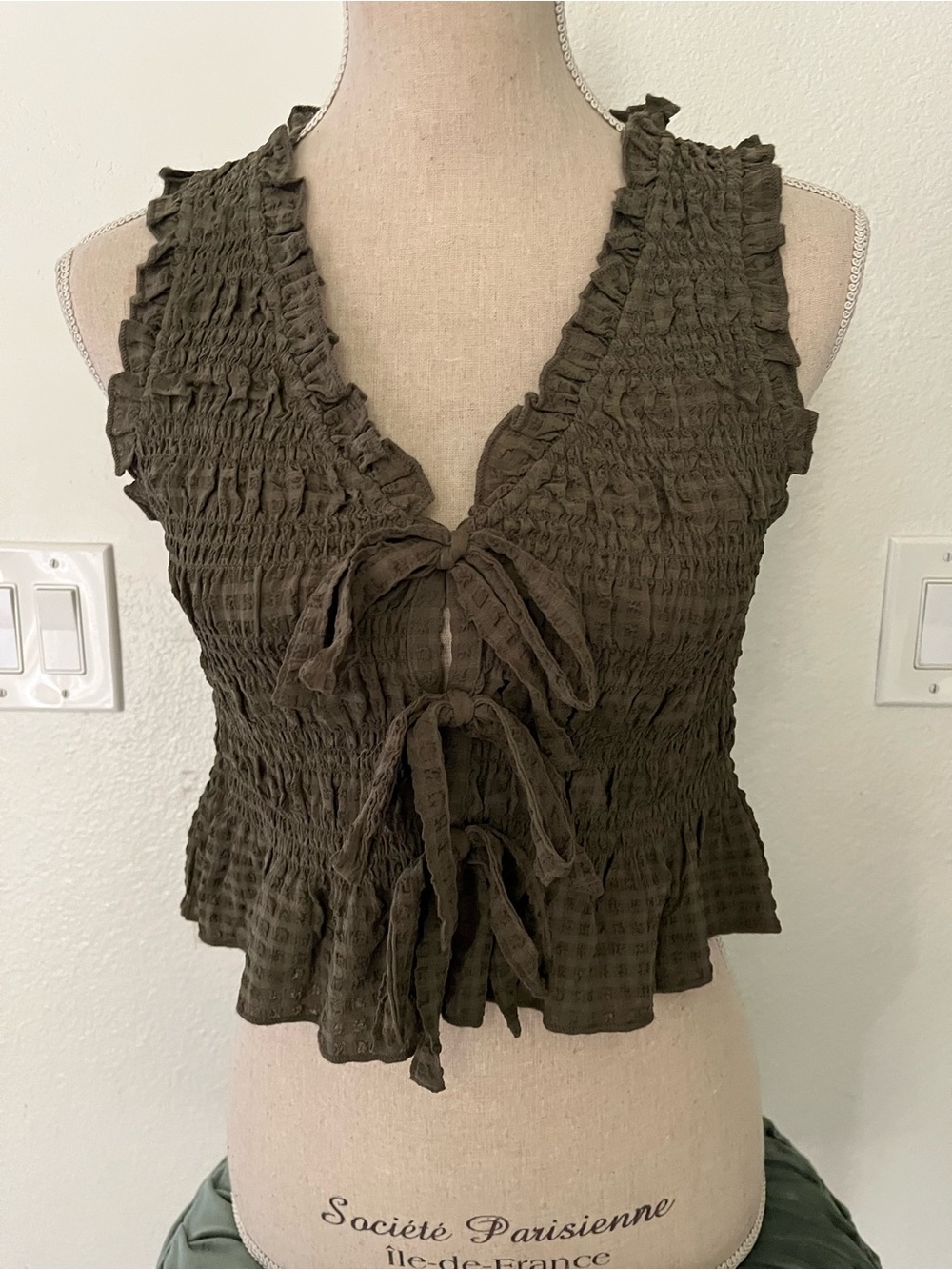 American Eagle Outfitters Olive Brown Ruffled Tie-Front Camisole